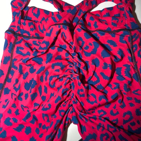 Noire Blanc Leggings - Picture 10 of 14